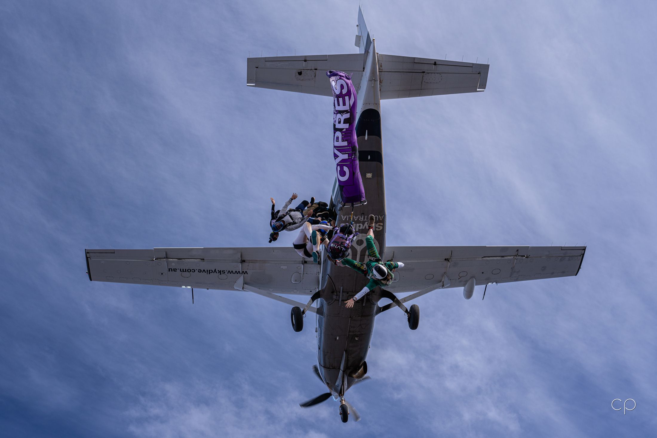 The load leaving the aircraft from below