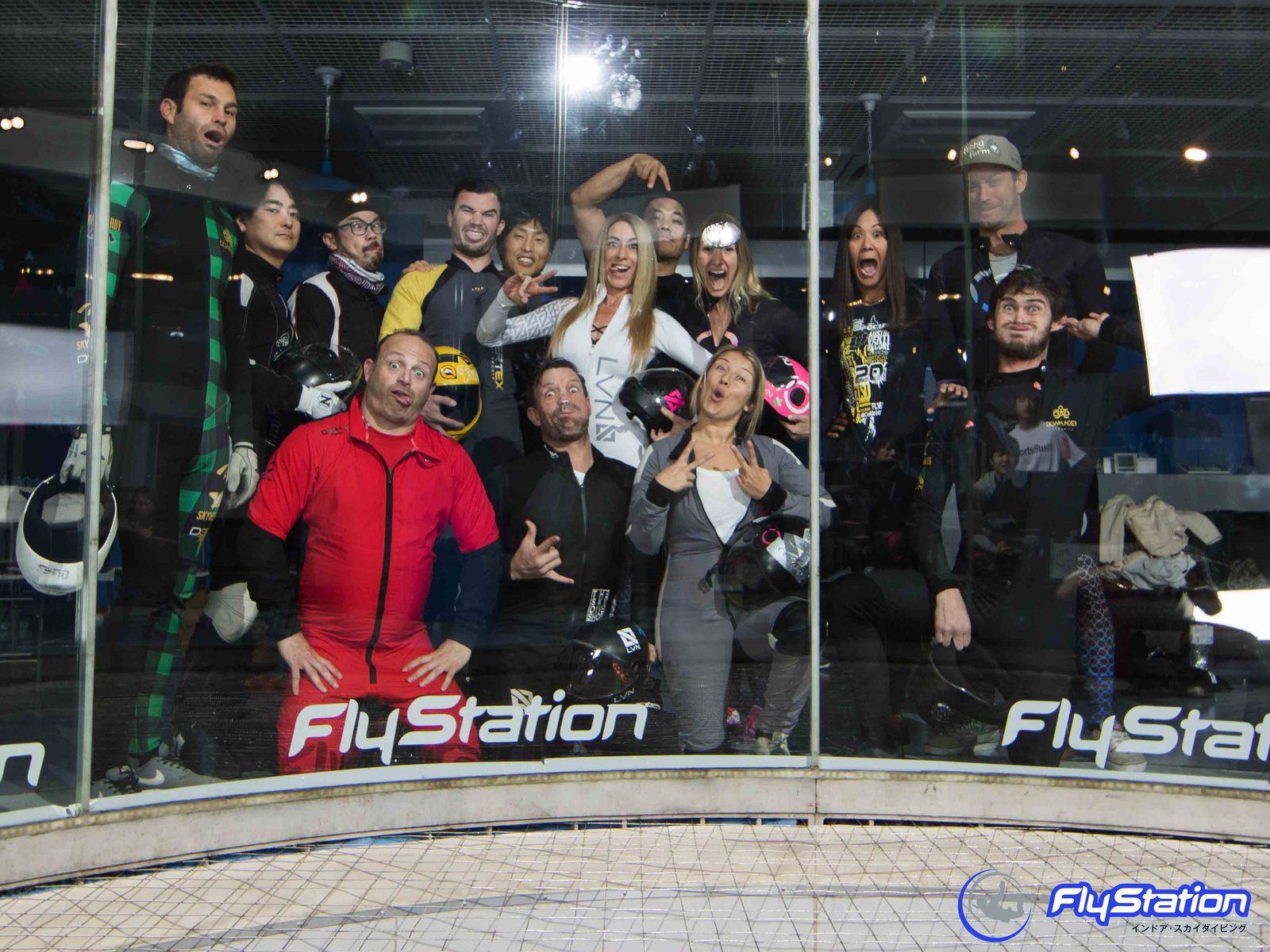 A tunnel camp group at FlyStation Japan